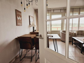 Westwing 79 Ameland für bis zu 6 Personen, nach Westen augerichtet, strandnah, Haustiere herzlich willkommen